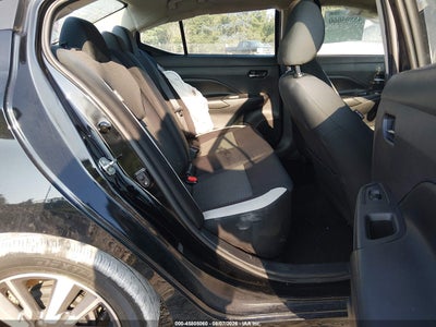 NISSAN VERSA