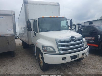 2015 Hino 258/268