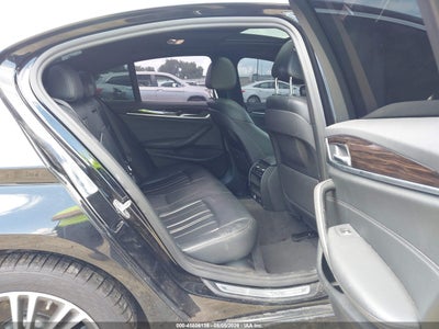 BMW 530I