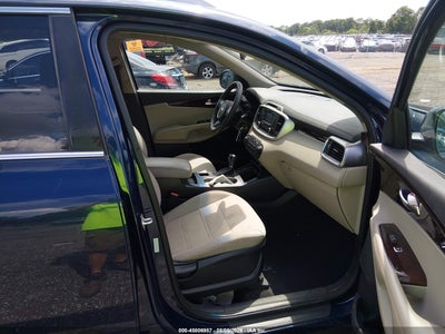 KIA SORENTO