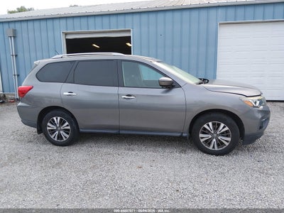 NISSAN PATHFINDER