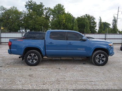 TOYOTA TACOMA
