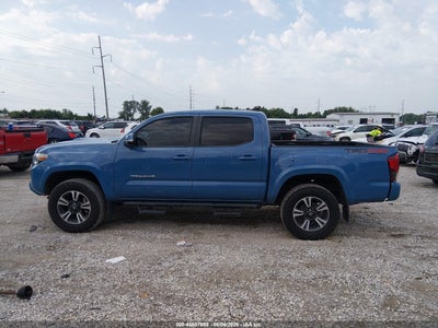 TOYOTA TACOMA