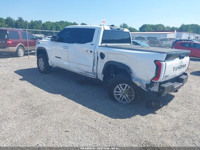 TOYOTA TUNDRA