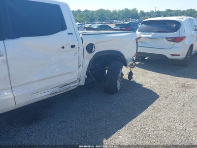 TOYOTA TUNDRA