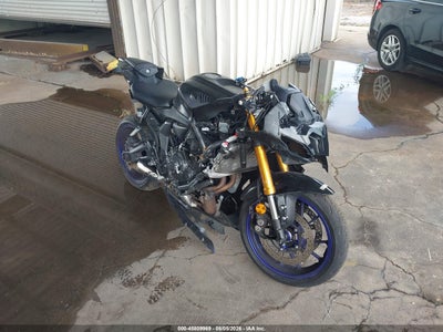 2025 Yamaha Yzfr7