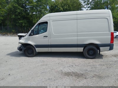 MERCEDES-BENZ SPRINTER 2500
