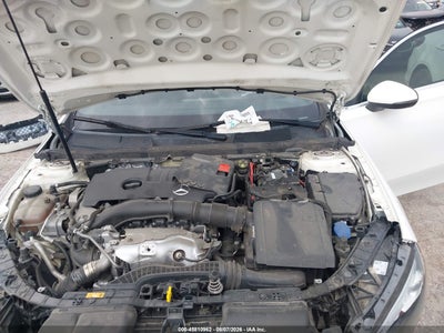 MERCEDES-BENZ A 220