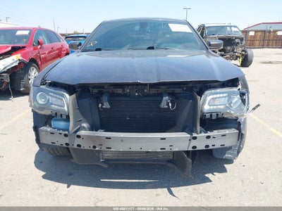 CHRYSLER 300