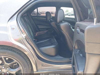 CHRYSLER 300