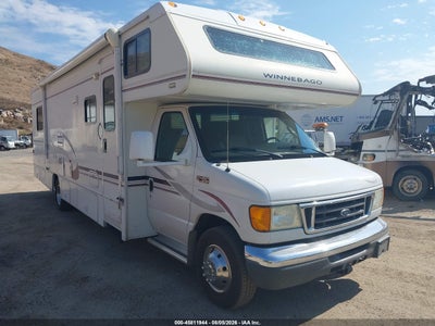 2005 Ford E-450 Cutaway