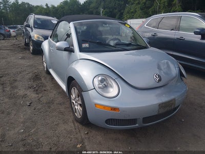 2010 Volkswagen New Beetle