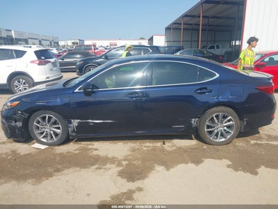 LEXUS ES 300H