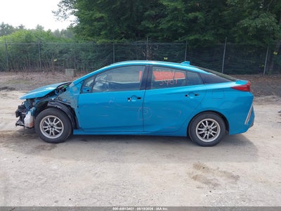 TOYOTA PRIUS PRIME