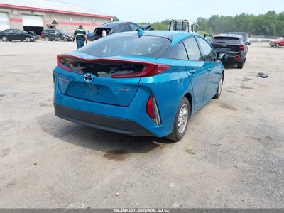 TOYOTA PRIUS PRIME