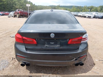 BMW 540I