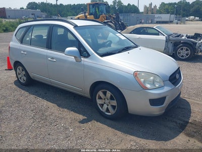 2008 Kia Rondo