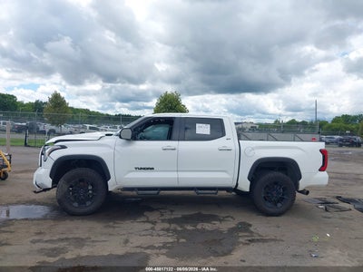 TOYOTA TUNDRA