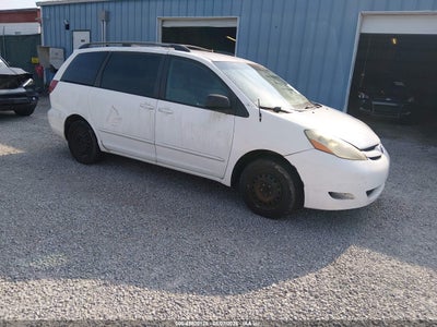 2005 Toyota Sienna