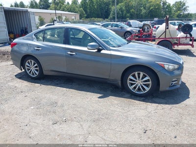 2015 Infiniti Q50