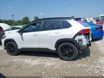 TOYOTA COROLLA CROSS HYBRID