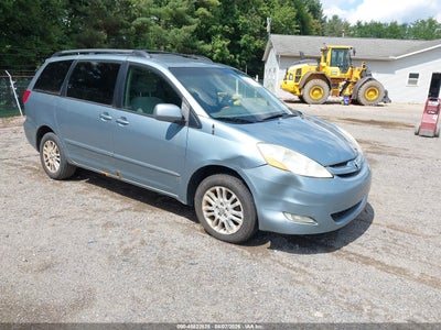 2008 Toyota Sienna