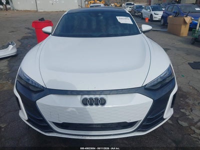 AUDI E-TRON GT