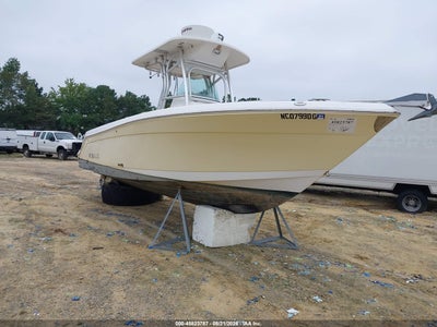 2007 Robalo R260