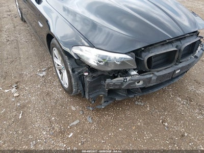 BMW 528I