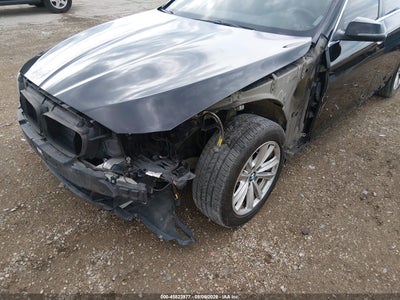 BMW 528I