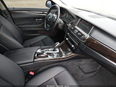 BMW 528I