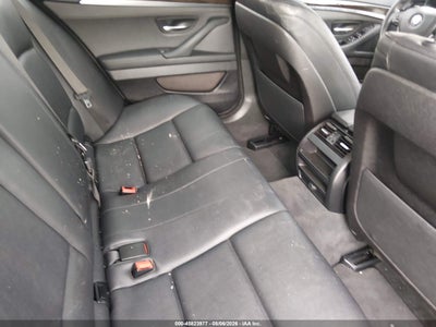 BMW 528I