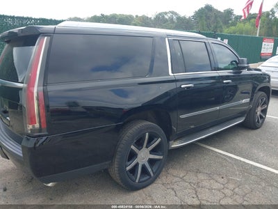 CADILLAC ESCALADE ESV