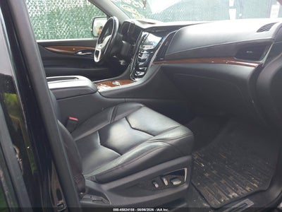 CADILLAC ESCALADE ESV