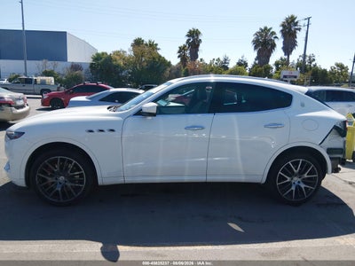 MASERATI LEVANTE