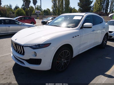 MASERATI LEVANTE