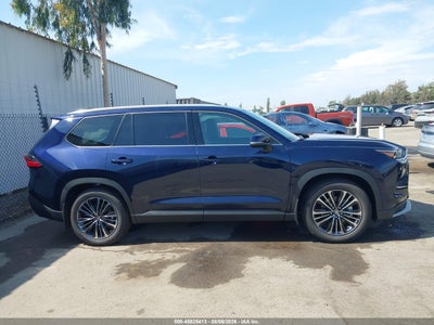 TOYOTA GRAND HIGHLANDER HYBRID