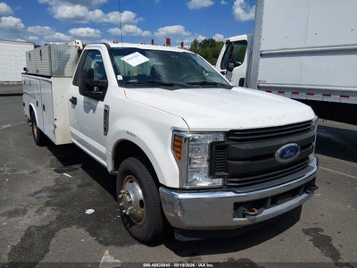 2019 Ford F-350 Chassis