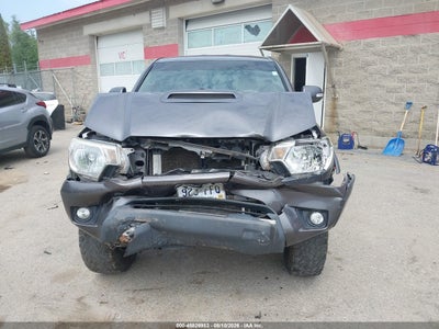 TOYOTA TACOMA