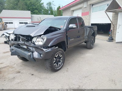TOYOTA TACOMA