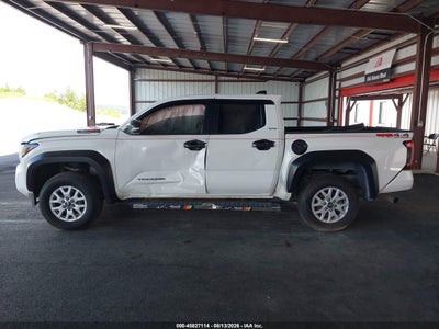 TOYOTA TACOMA