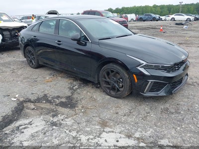 2026 Kia K5