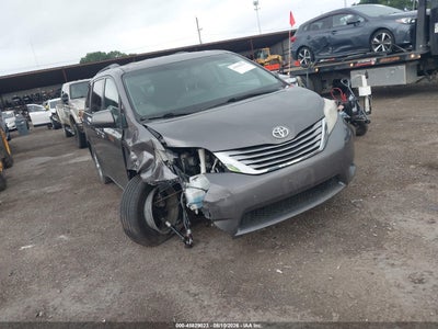 2017 Toyota Sienna