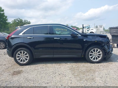 CADILLAC XT4