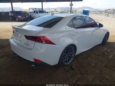 LEXUS IS 200T