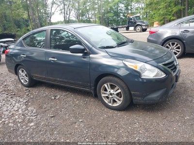 2016 Nissan Versa