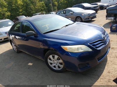 2011 TOYOTA CAMRY
