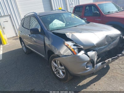 2015 NISSAN ROGUE SELECT S