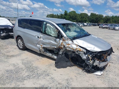 CHRYSLER PACIFICA
