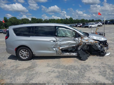 CHRYSLER PACIFICA
